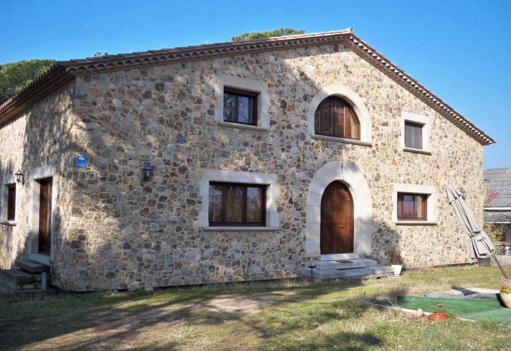 Construccions J. Barnes · Caldes de Malavella, Girona